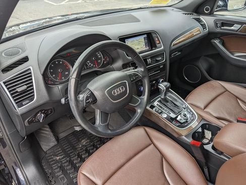 Used 2016 Audi Q5 2.0T Premium Plus w/ Technology Package AWD/4WD image 13