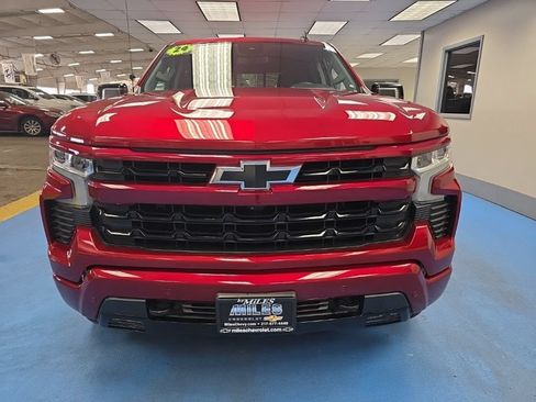 Certified 2024 Chevrolet Silverado 1500 RST w/ Convenience Package II AWD/4WD image 15