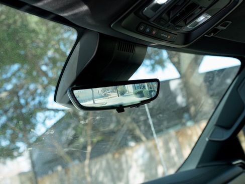 Used 2024 Chevrolet Silverado 3500 High Country w/ High Country Premium Package image 11