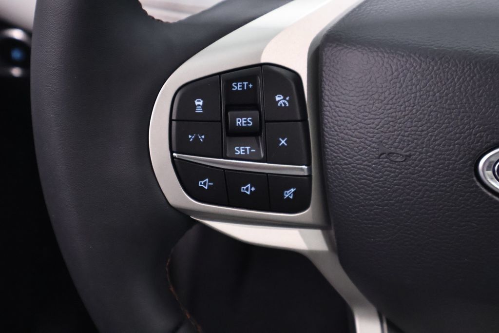 New 2026 Ford Explorer Active w/ Active Comfort Package AWD/4WD image 22