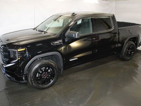 Used 2026 GMC Sierra 1500 Elevation AWD/4WD image 2