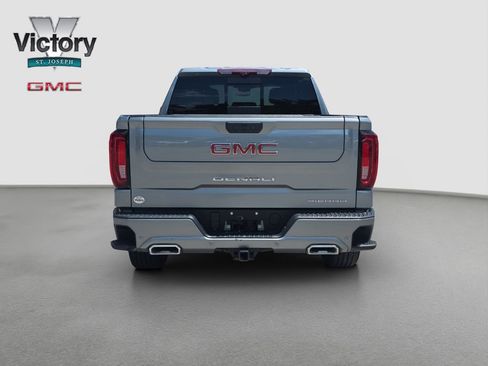 Used 2024 GMC Sierra 1500 Denali AWD/4WD image 16