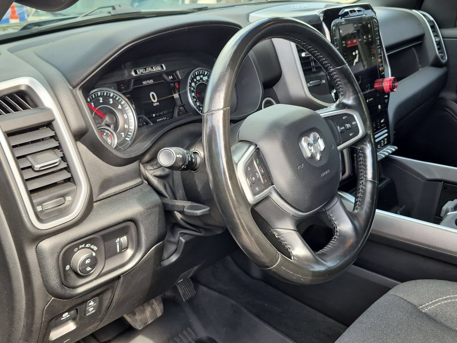 Used 2021 RAM 1500 Big Horn AWD/4WD image 11