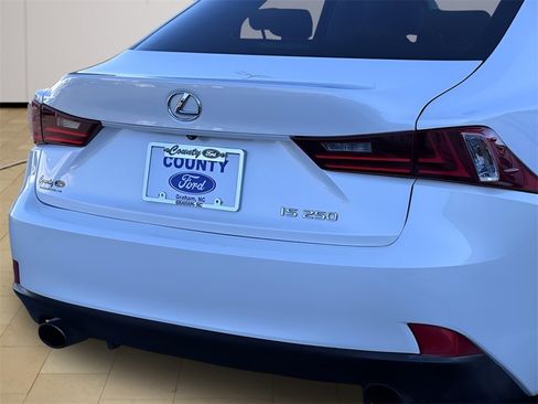 Used 2015 Lexus IS 250 250 image 41