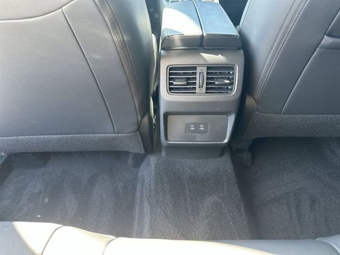 Certified 2024 Nissan Rogue SL image 29