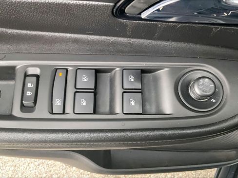 Used 2017 Buick Encore Preferred image 28