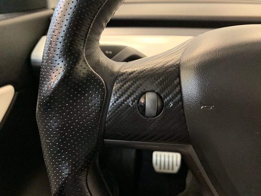 Used 2021 Tesla Model Y Performance AWD/4WD image 22