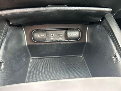 Used 2020 Kia Sorento AWD V6 image 15