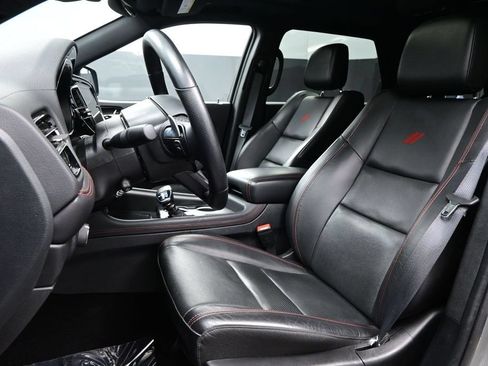Used 2025 Dodge Durango GT AWD/4WD image 9