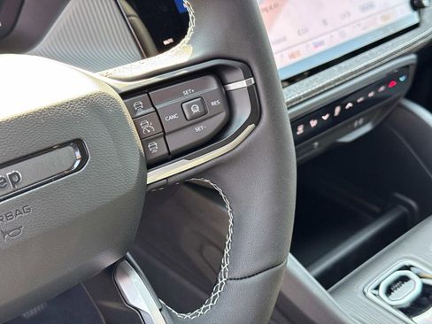 New 2026 Jeep Cherokee Laredo AWD/4WD image 26