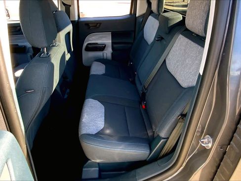 Used 2025 Ford Maverick XLT w/ Equipment Group 302A image 19