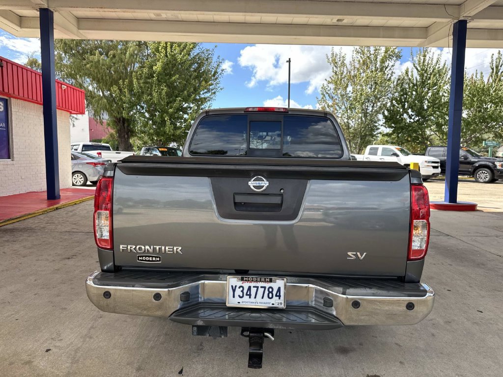 Used 2016 Nissan Frontier SV w/ SV Value Truck Package RWD image 7