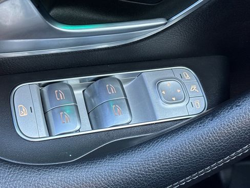 Certified 2022 Mercedes-Benz GLE 350 4MATIC image 21