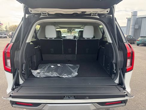 New 2026 Ford Expedition Max Platinum w/ Platinum Ultimate Package AWD/4WD image 20