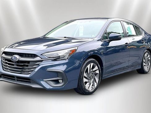 Used 2024 Subaru Legacy Limited AWD/4WD image 3