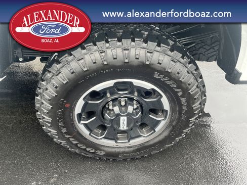 New 2025 Ford F250 Lariat w/ Lariat Ultimate Package image 13