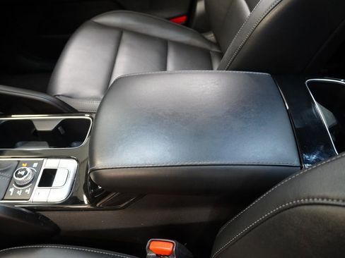 Used 2024 Kia Telluride S w/ S Sunroof Package image 25