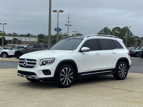 Used 2023 Mercedes-Benz GLB 250 image 5