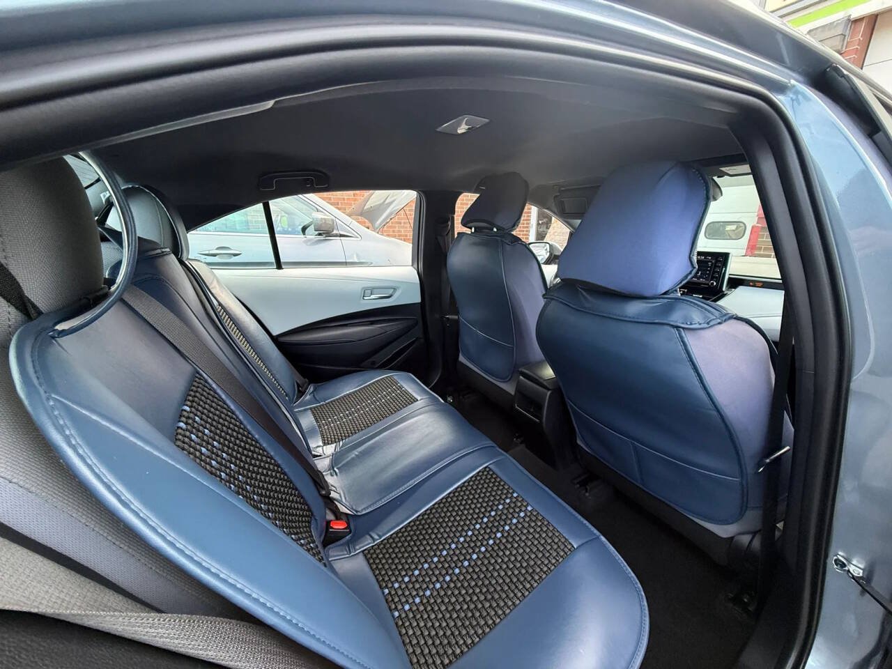 Used 2021 Toyota Corolla SE FWD image 22