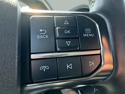 Used 2022 Ford F150 Platinum w/ Trailer Tow Package image 22