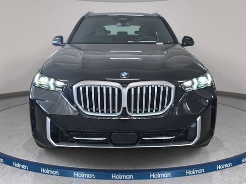 New 2026 BMW X5 sDrive40i w/ Premium Package image 2