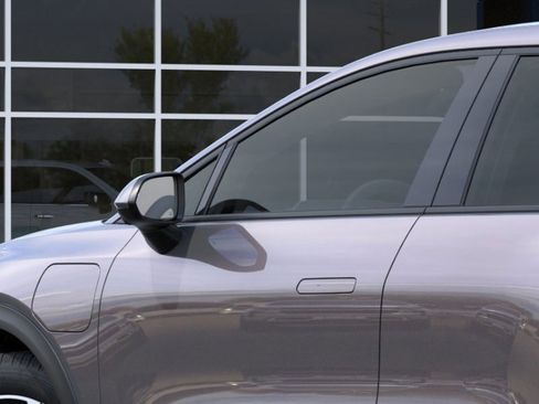 New 2026 Chevrolet Equinox EV LT image 12