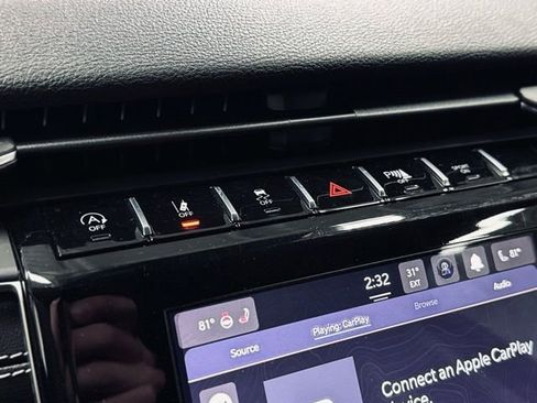 Used 2023 Jeep Grand Cherokee Laredo w/ Luxury Tech Group I image 36