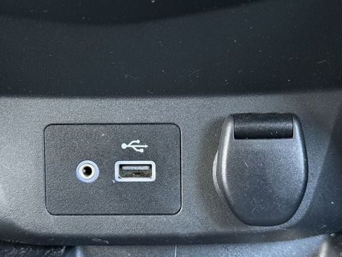 Used 2019 Nissan Rogue Sport SV w/ Technology Package image 19