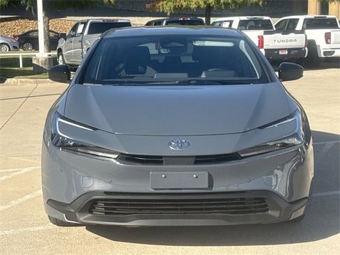 Used 2024 Toyota Prius Limited image 7