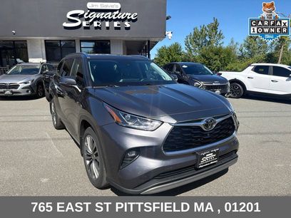 Used 2021 Toyota Highlander Platinum