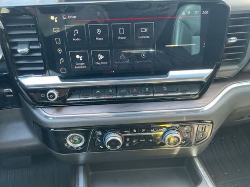 Used 2023 GMC Sierra 1500 SLT w/ SLT Convenience Package AWD/4WD image 15