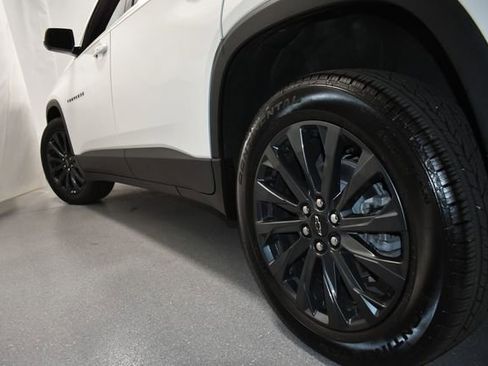 Certified 2023 Chevrolet Traverse RS AWD/4WD image 9