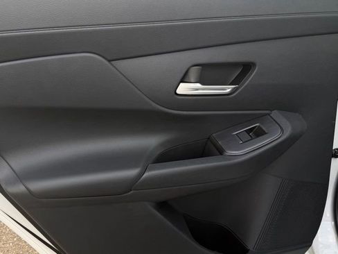 New 2026 Nissan Sentra SR w/ Floor Mat Package image 12