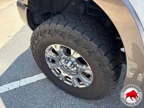 Used 2019 Ford F250 King Ranch w/ King Ranch Ultimate Package AWD/4WD image 11
