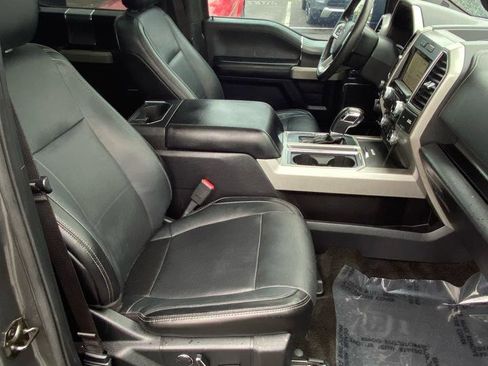 Used 2017 Ford F150 Lariat w/ Equipment Group 502A Luxury AWD/4WD image 47