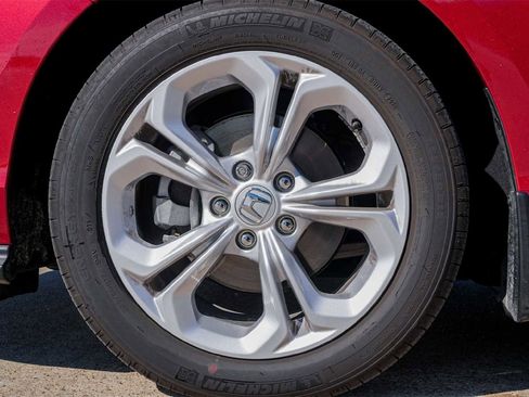 Used 2025 Honda Accord LX image 8