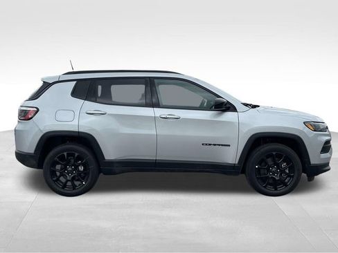 New 2026 Jeep Compass Latitude w/ Quick Order Package 29K image 8