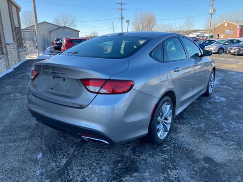 Used 2015 Chrysler 200 S w/ Comfort Group image 3