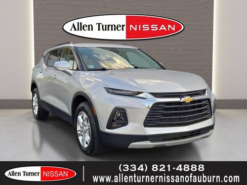 Used 2021 Chevrolet Blazer LT FWD image 1