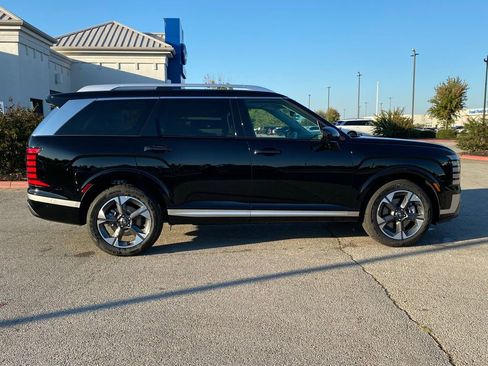 New 2026 Hyundai Palisade Limited image 8