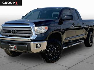Used 2014 Toyota Tundra SR5 w/ SR5 Upgrade Package AWD/4WD video 1
