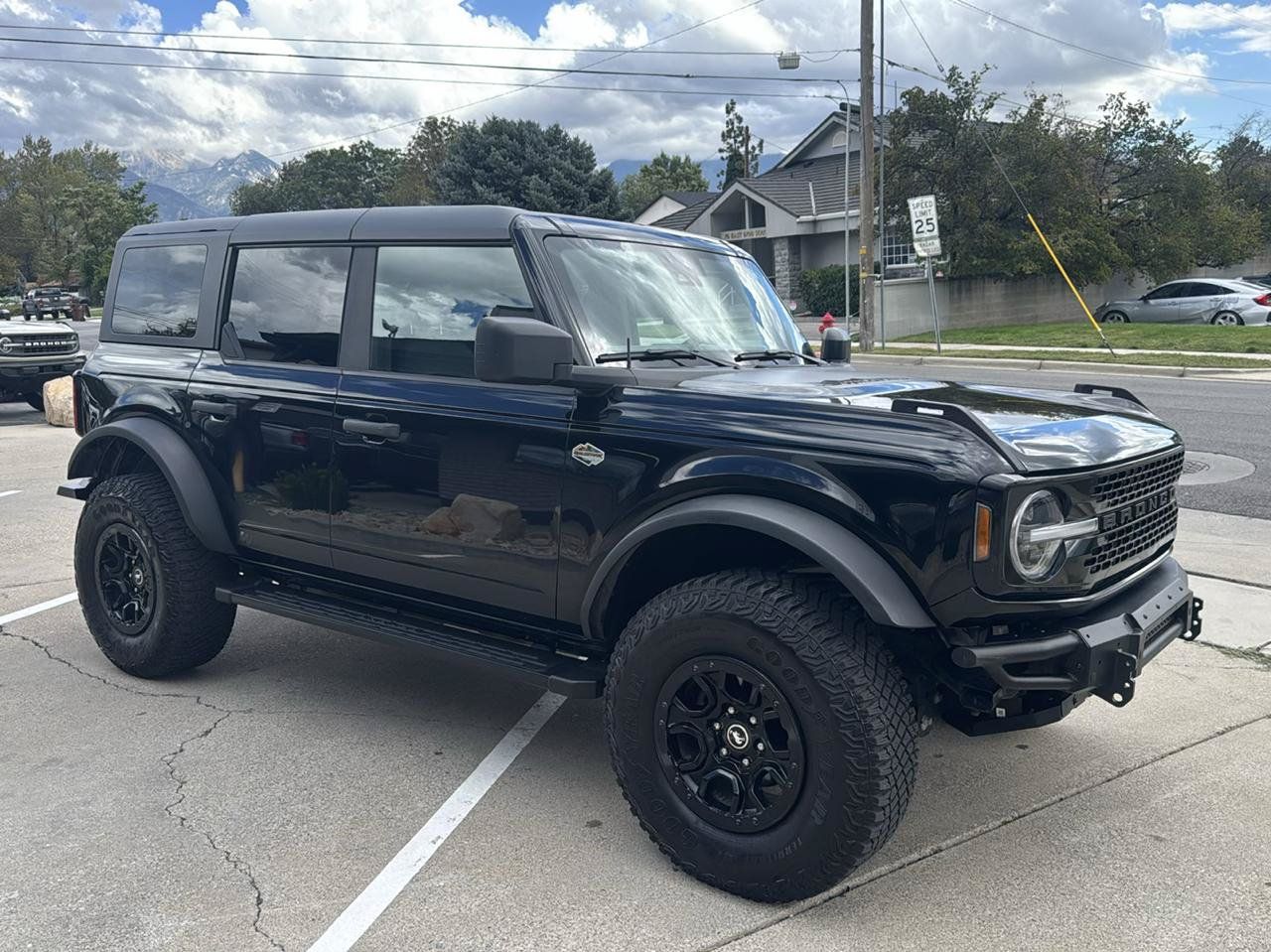 Used 2024 Ford Bronco Wildtrak AWD/4WD image 3