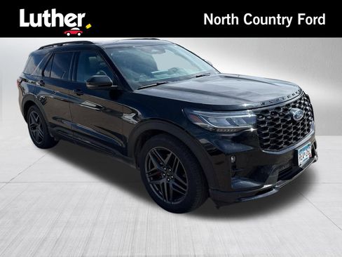 Used 2025 Ford Explorer ST AWD/4WD image 1