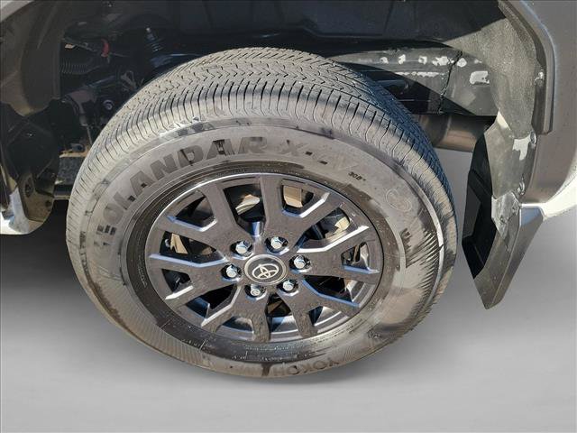 Used 2025 Toyota 4Runner SR5 RWD image 12