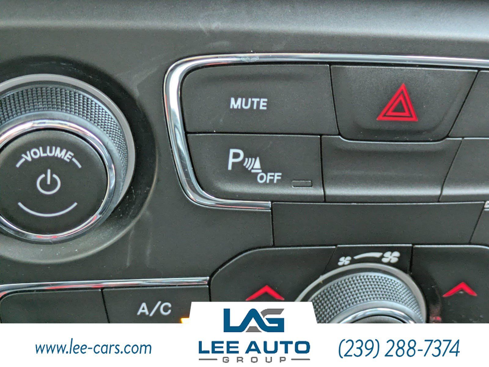 Used 2017 Jeep Compass Trailhawk w/ Leather Interior Group AWD/4WD image 27