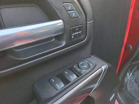 Used 2022 Chevrolet Silverado 2500 LTZ w/ LTZ Premium Package AWD/4WD image 15