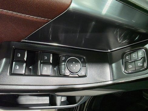 Used 2021 Ford F150 Lariat w/ Equipment Group 502A High image 19