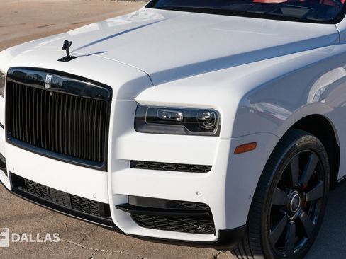 Used 2022 Rolls-Royce Cullinan image 7