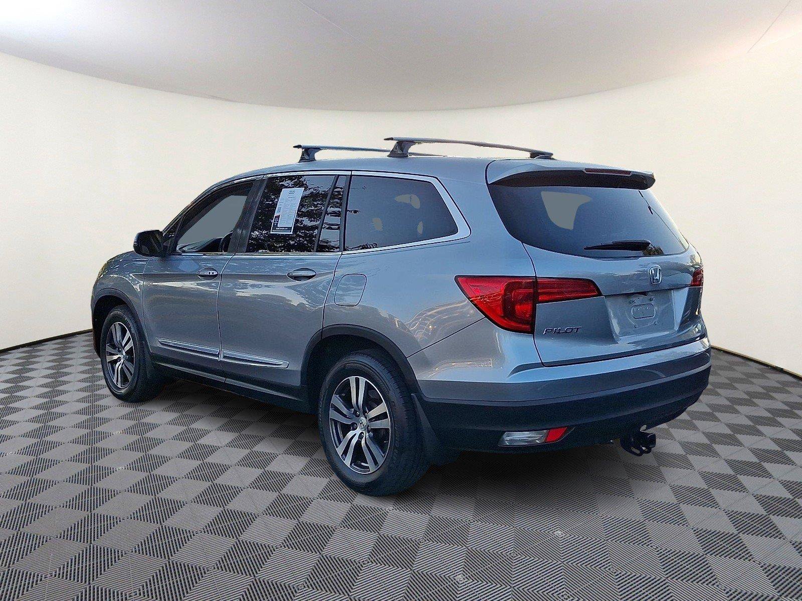 Used 2016 Honda Pilot EX-L image 4