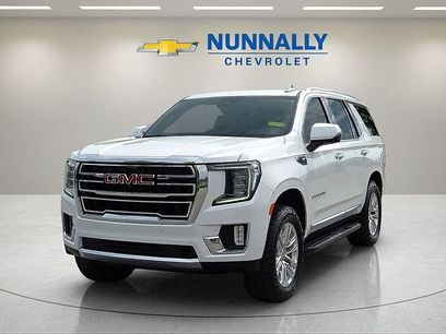 Used 2024 GMC Yukon SLT w/ SLT Luxury Package